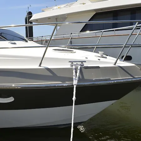 Leopard Boat فيلا نوفا دي غايا